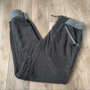 The North Face Men’s Gray Joggers small